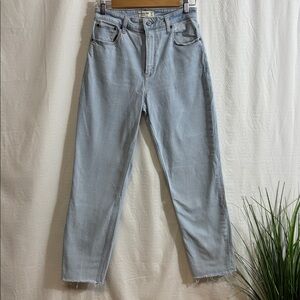 A&F The Mom High Rise Jean 27